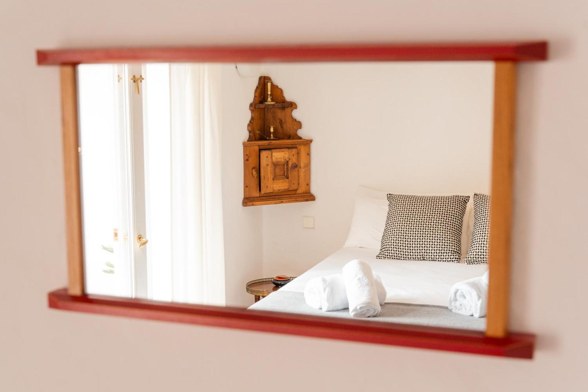 Hotel 3A Ease Of Living Ciutadella  Oda fotoğraf