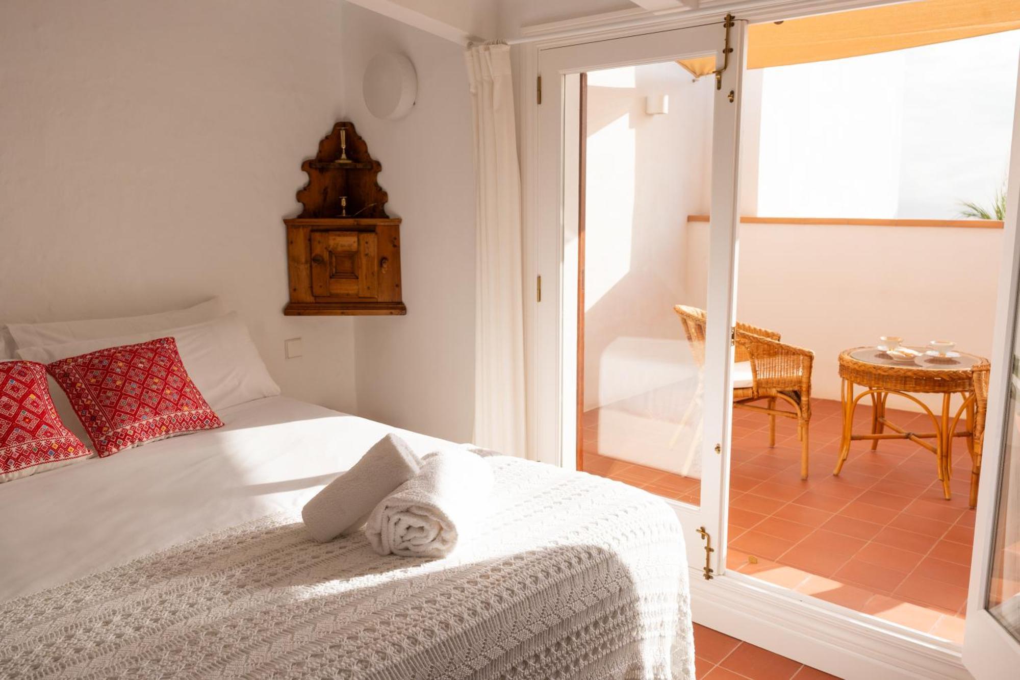 Hotel 3A Ease Of Living Ciutadella  Oda fotoğraf